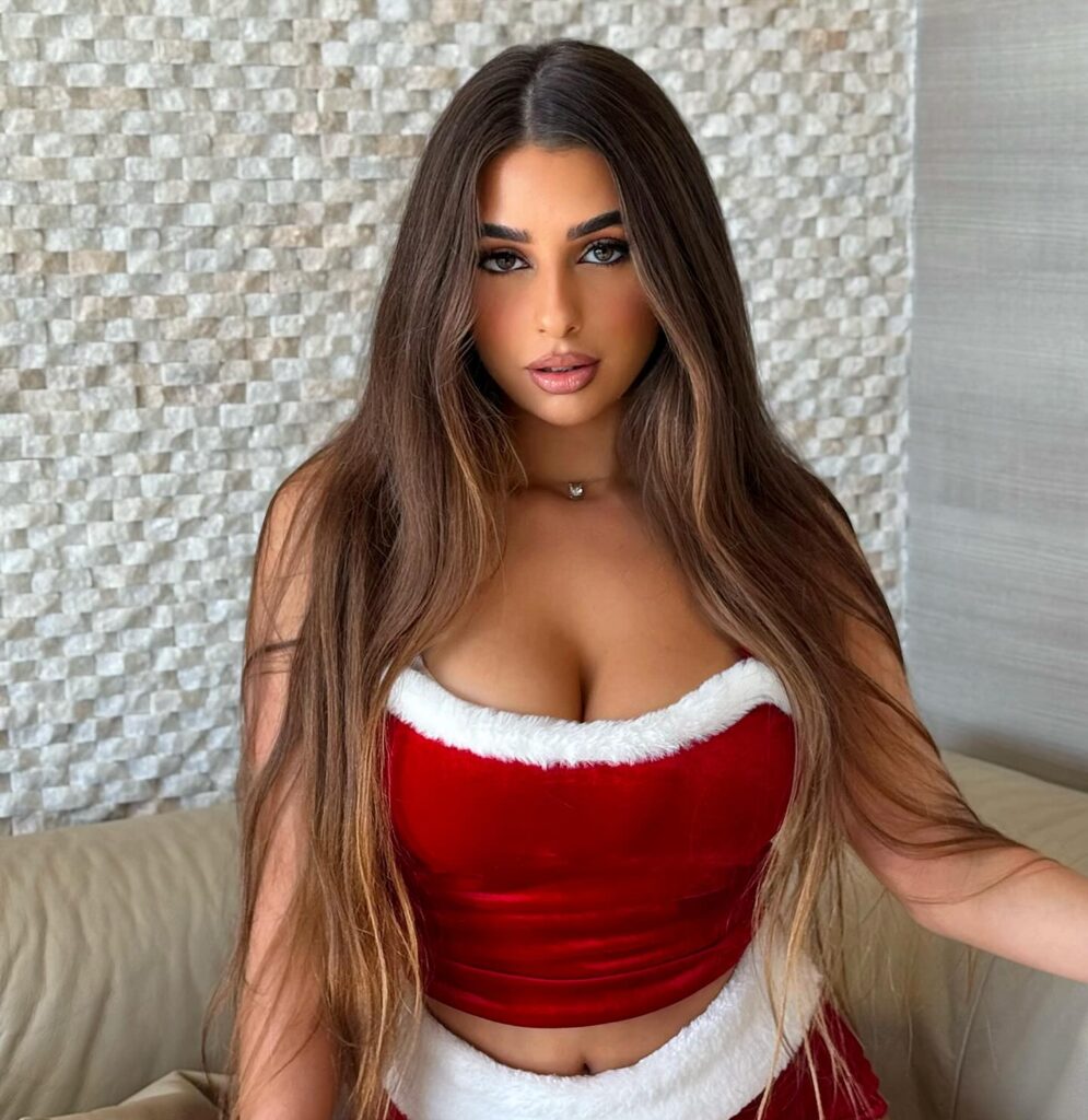 Eva Savagiou Age, Bio, Net Worth, Career & Facts 2025