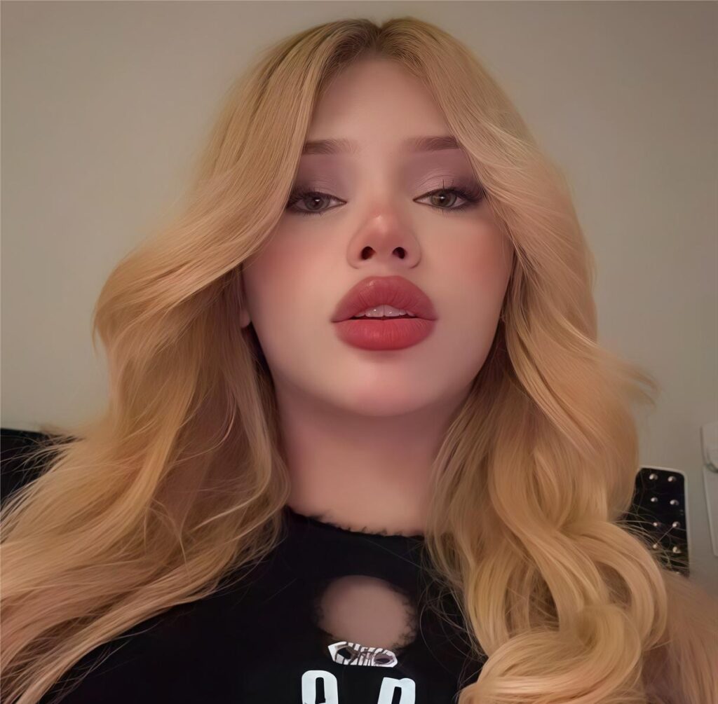 Gia Lover: The Mexican TikTok Star Who Won 3.7 Million Hearts Gia Lover: The Mexican TikTok Star Who Won 3.7 Million Hearts