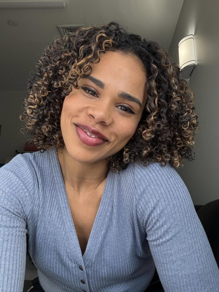Roxy Sternberg Husband, Bio, Age, Net Worth & Life Style 2025